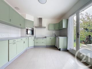  Maison � vendre 6 pi�ces 223 m�