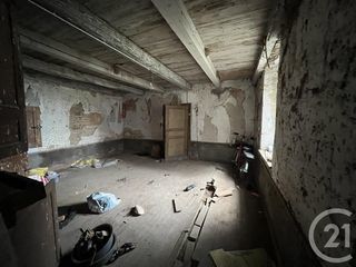  Maison � vendre 4 pi�ces 450 m�