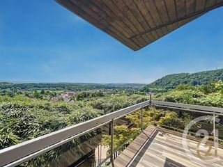  Maison � vendre 6 pi�ces 215 m�