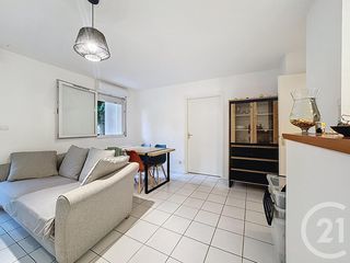  Appartement � vendre 4 pi�ces 96 m�