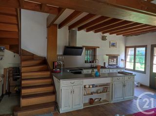  Maison � vendre 9 pi�ces 305 m�