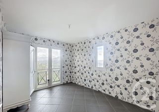  Maison � vendre 5 pi�ces 272 m�