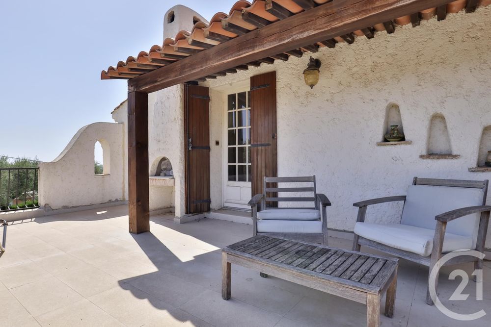 � vendre  Maison Colomars (06670)