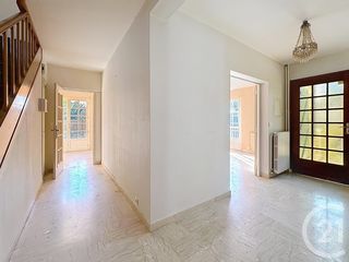  Maison � vendre 6 pi�ces 196 m�