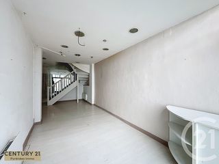  Immeuble � vendre 103 m�