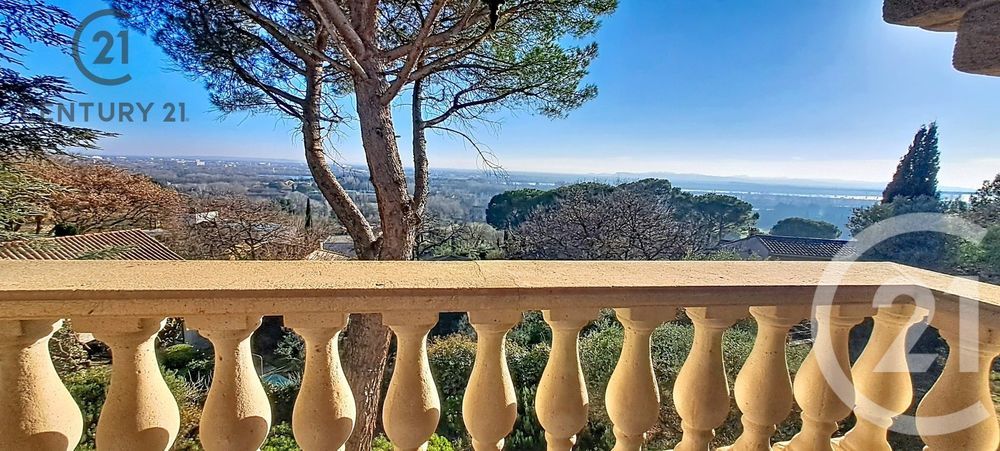 � vendre  Maison Les Angles (30133)