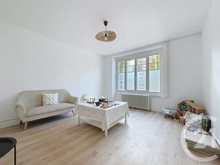  Appartement � louer 3 pi�ces 75 m�