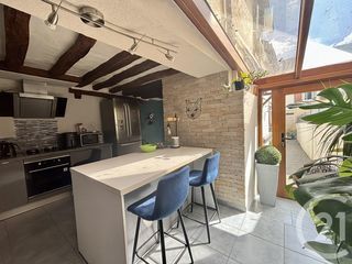  Maison � vendre 8 pi�ces 203 m�