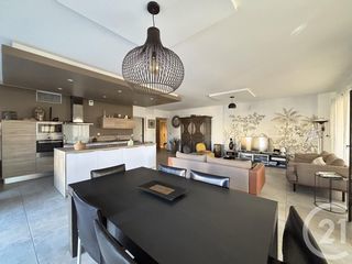  Appartement � vendre 5 pi�ces 141 m�