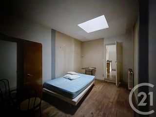  Immeuble � vendre 295 m�