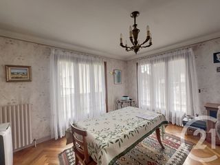  Maison � vendre 5 pi�ces 265 m�