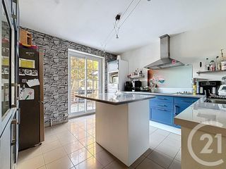  Maison � vendre 8 pi�ces 226 m�