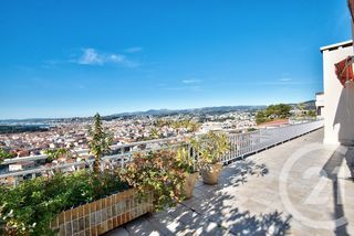  Appartement � louer 7 pi�ces 221 m� Nice