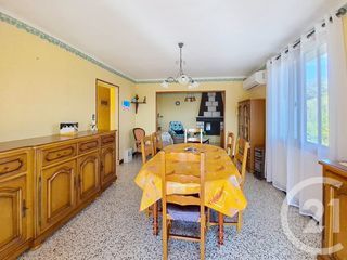  Maison � vendre 8 pi�ces 220 m�