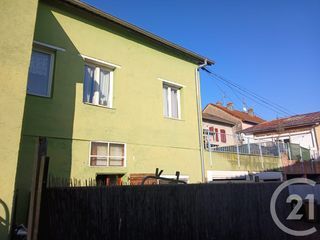  Immeuble � vendre 112 m�