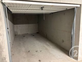 Parking / Garage � vendre 17 m�