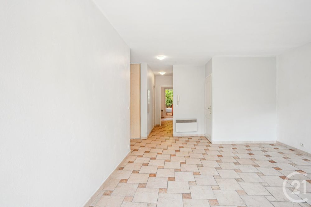 � vendre  Appartement Saint-Jean-Cap-Ferrat (06230)