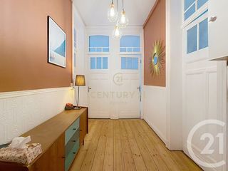  Appartement � louer 3 pi�ces 77 m�