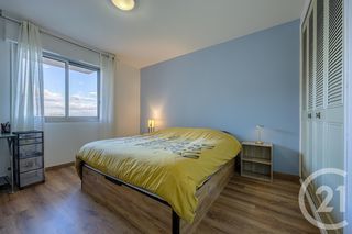  Appartement � vendre 5 pi�ces 99 m�