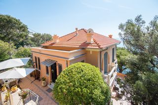  Maison � vendre 6 pi�ces 229 m�