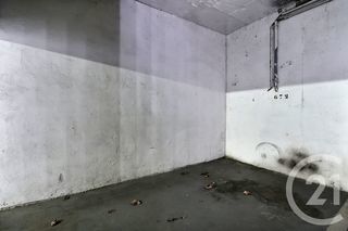  Parking / Garage � vendre 10 m�