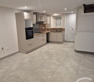  Maison � louer 6 pi�ces 158 m�