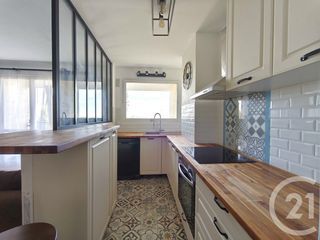  Appartement � louer 3 pi�ces 56 m�