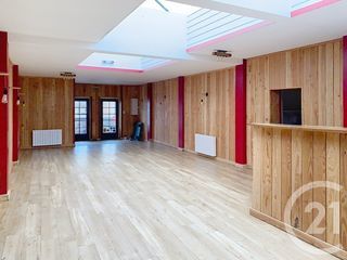  Immeuble � vendre 391 m�