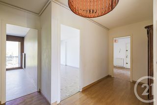  Appartement � vendre 4 pi�ces 93 m�