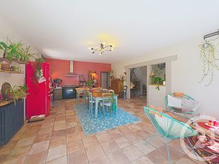  Maison � vendre 5 pi�ces 222 m�