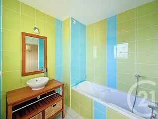  Maison � vendre 10 pi�ces 196 m�