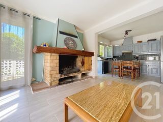  Maison � vendre 5 pi�ces 258 m�