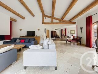  Maison � vendre 11 pi�ces 369 m�