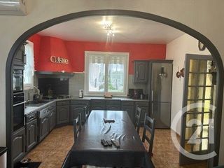  Maison � vendre 8 pi�ces 218 m�