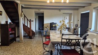  Maison � vendre 6 pi�ces 301 m�