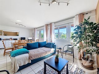  Appartement � vendre 5 pi�ces 90 m�