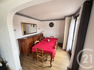  Appartement � louer 4 pi�ces 80 m�