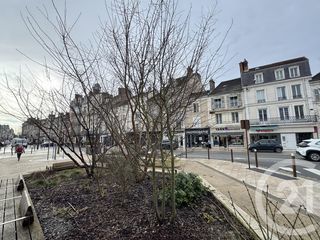  Immeuble � vendre 270 m�