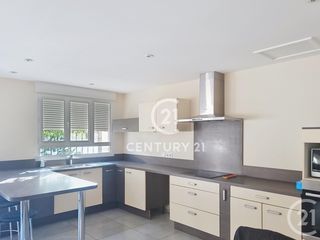  Maison � vendre 4 pi�ces 180 m�