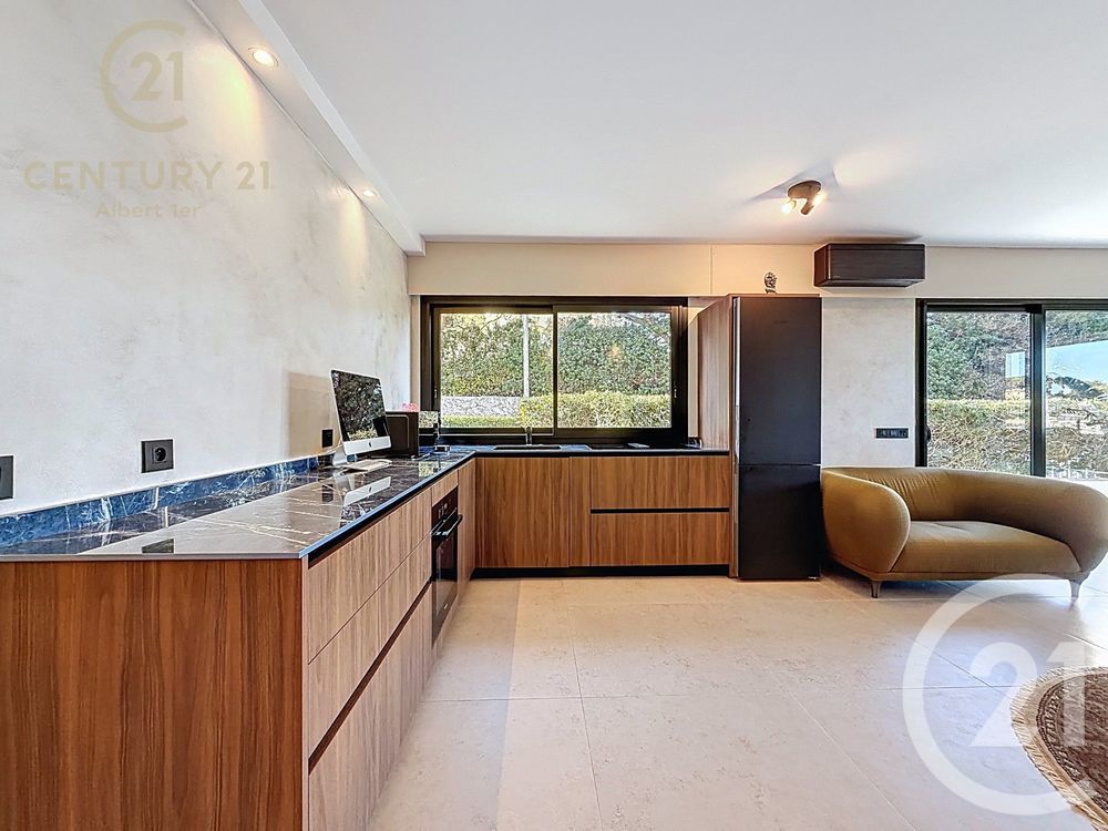 � vendre  Appartement Antibes (06600)