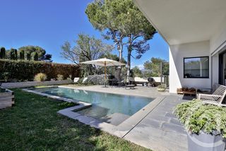  Maison � vendre 8 pi�ces 253 m�