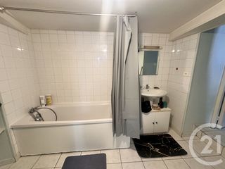  Immeuble � vendre 112 m�