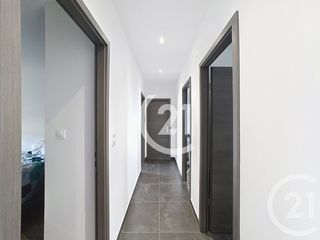  Appartement � vendre 5 pi�ces 92 m�