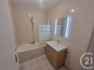  Appartement � louer 3 pi�ces 80 m�