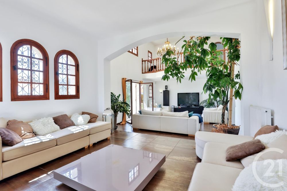 � vendre  Maison Colomars (06670)