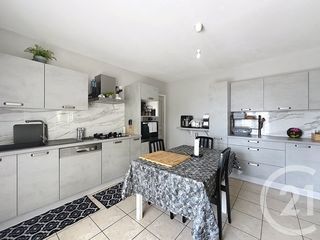  Maison � vendre 6 pi�ces 200 m�