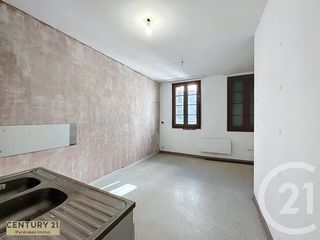  Immeuble � vendre 103 m�