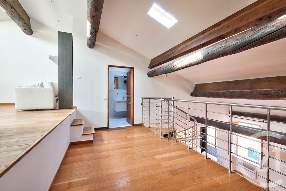 � vendre  Appartement Villefranche-sur-Mer (06230)