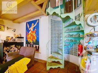  Maison � vendre 5 pi�ces 265 m�