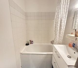  Appartement � louer 5 pi�ces 83 m�